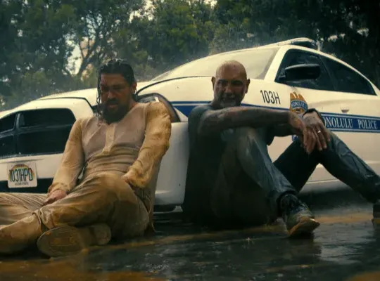 Jason Momoa and Dave Bautista have become brothers in the film "Wrecking Crew"