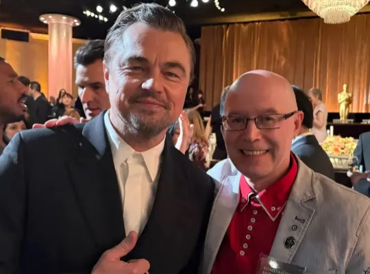 Oscar-Nominee Konstantin Bronzit Shows Off Photo with DiCaprio
