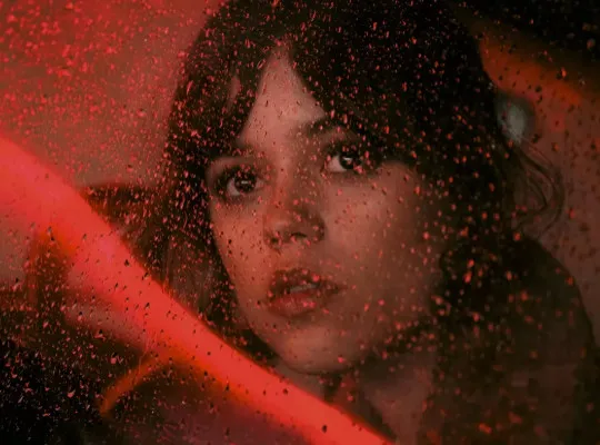 Jenna Ortega's Erotic Thriller Remake Gets a New Title